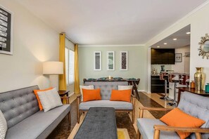 3 habitaciones y acceso a internet 