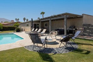 Exterior - Relax at the 3BR Tranquil Oasis in Palm Springs (Palm Springs)