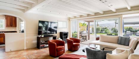 House | 4 bedrooms, Internet