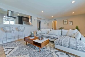 House | 3 bedrooms, Internet