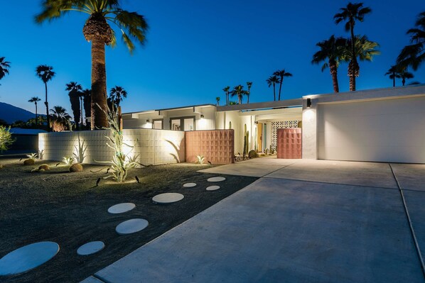 3 bedrooms
