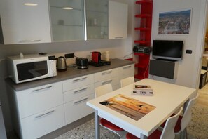 Dining - The Dream Hunter: comfort and taste in a quiet, well-served area. (Torino)