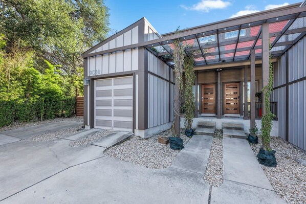 Front of property - Chic & Homey 3BR Close to Downtown (Austin)
