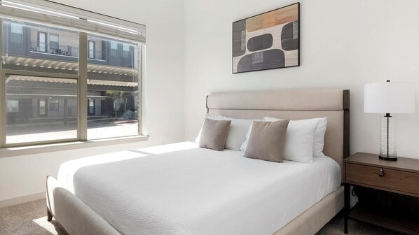 1 室のベッドルーム、デスク、アイロン / アイロン台、WiFi