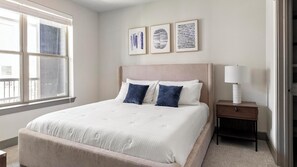 1 間睡房、書桌、熨斗/熨衫板、Wi-Fi