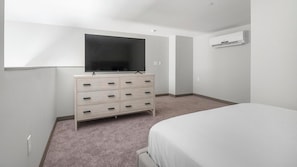 1 chambre, bureau, fer et planche à repasser, Wi-Fi