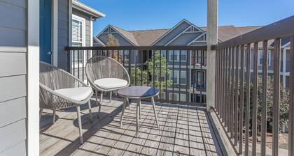 Landing at Scissortail Crossing - 2 Bedrooms in...