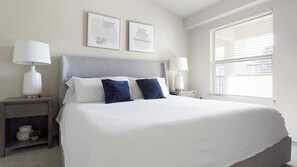 2 bedrooms, desk, iron/ironing board, WiFi - Landing | Incredible 2BD, Clubhouse, Pool (Jenks)