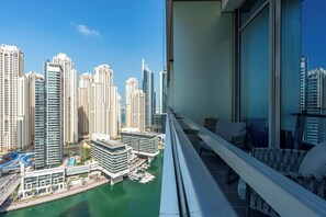 Property grounds - Luxury Apartment in Dubai Marina Stunning Views (Dubai)