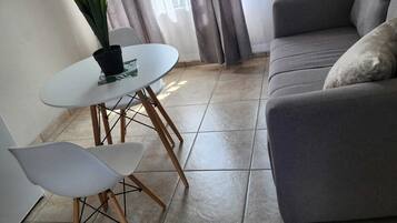 Habitación, 1 habitación | Restaurantes