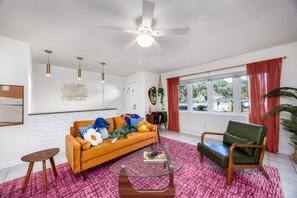 スマートテレビ、卓球台