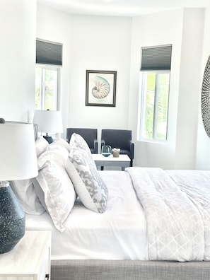 6 chambres, bureau, fer et planche à repasser, accès au Wi-Fi (inclus)