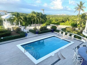 Udendørs pool, opvarmet pool