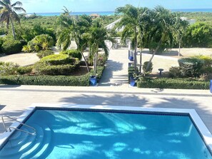 Outdoor pool, a heated pool - Luxury 6-bedroom villa in amazing view 6 min walking to the beach. (Providenciales)
