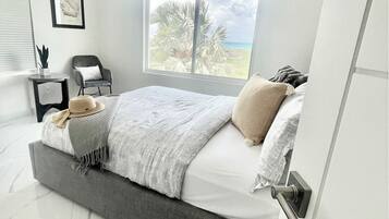 6 makuuhuonetta, työpöytä, silitysrauta/-lauta, ilmainen Wi-Fi