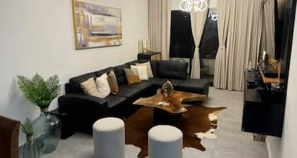 Charming Santiago Haven • A Serene Space in the City • 10 mins from STI Airport