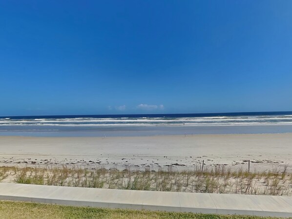 Na praia