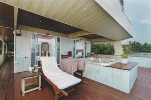 Cabin on Boat | Terrasse/Patio