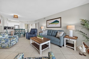 Smart TV, DVD player, books, offices