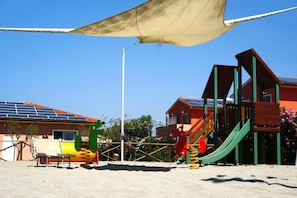 Children's area - Apartment in Vada Near Restaurants (Rosignano Marittimo)