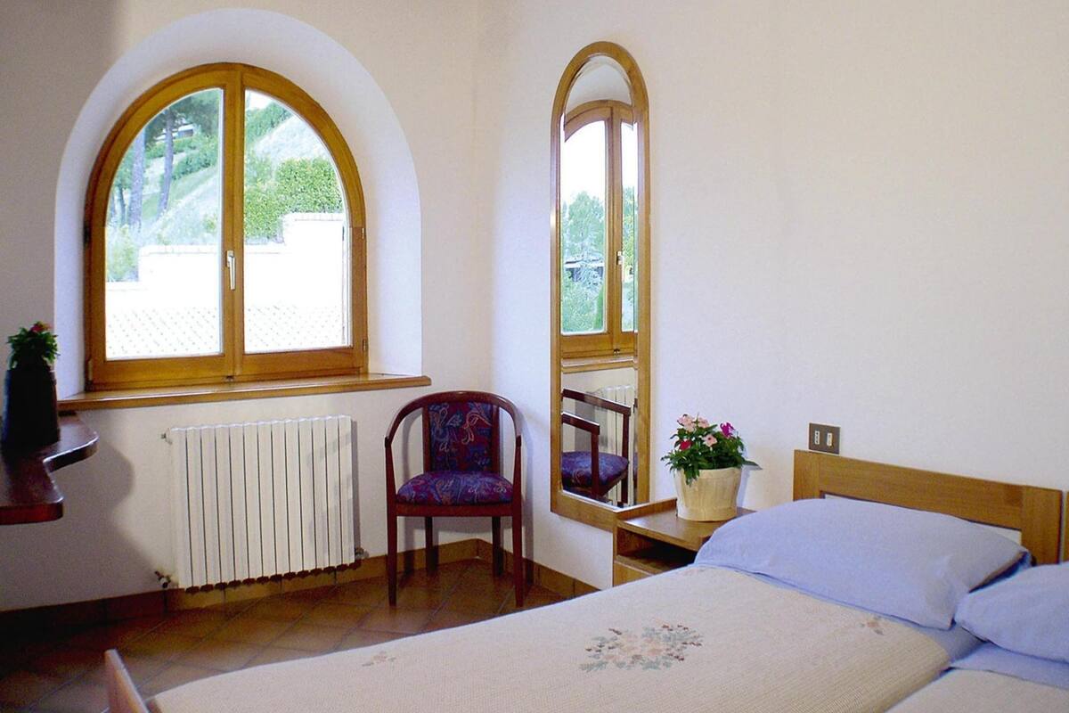 Comfort Apartment, 3 Bedrooms | 7 bedrooms, individually furnished
