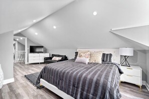 5 chambres, bureau, fer et planche à repasser, accès au Wi-Fi (inclus)