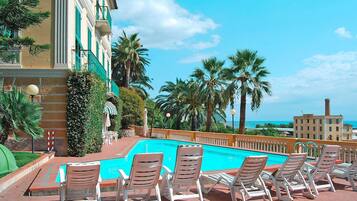 Comfort Villa, 1 Bedroom | Pool | Outdoor pool