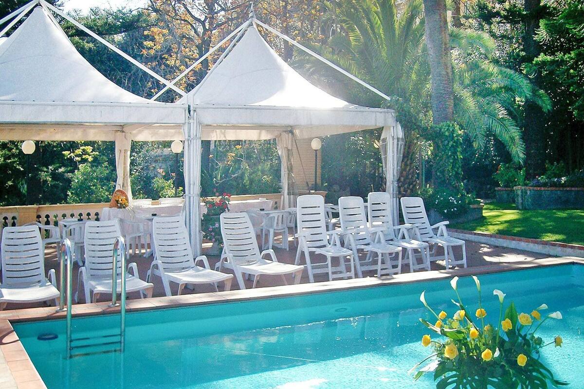 Piscina externa