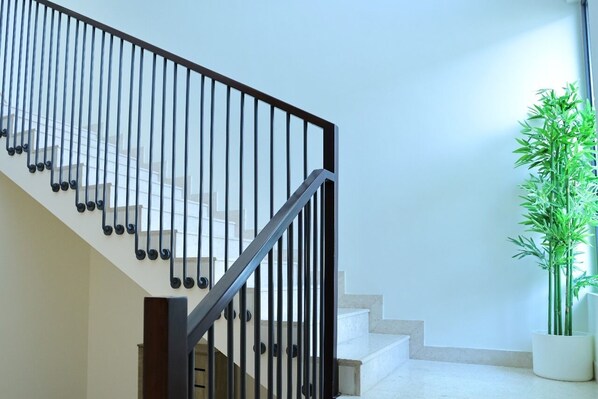 Interior - Comfort & Views: 3B Apt in Marbella, RAK (Dubai)