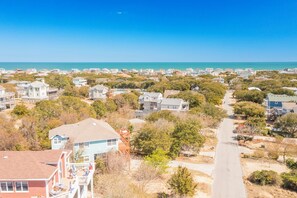 Miscellaneous - Classic Outer Banks soundside beach house near Duck Town Park! (Duck)