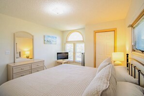 6 Schlafzimmer, Internetzugang, Bettwäsche