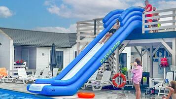 House | Pool | Outdoor pool