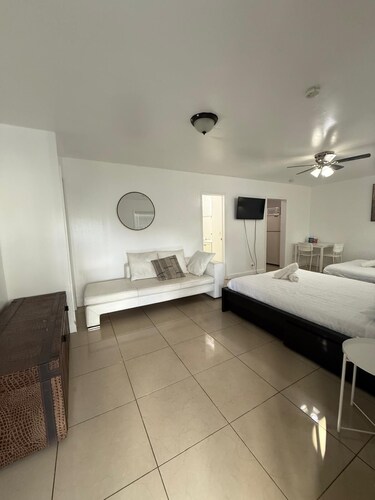 Comfortable Large Studio-J
