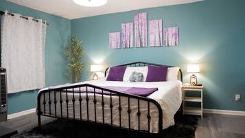 2 bedrooms, desk, iron/ironing board, free WiFi