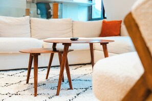 Interior - Modern Apartment with Spacious Terrace Near Hyde Park (London)