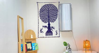 Redecorated 2 bedroom flat near Hongdea in Mangwon market