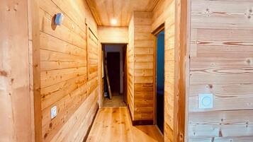 Comfort Chalet, Mountain View | Living area