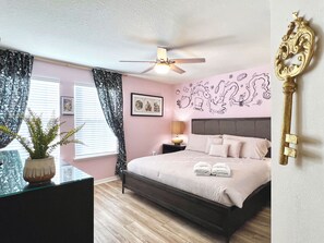 7 bedrooms, desk, iron/ironing board, free WiFi