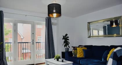 Luxurious & Spacious 2 bed Apartment in Milton Keynes