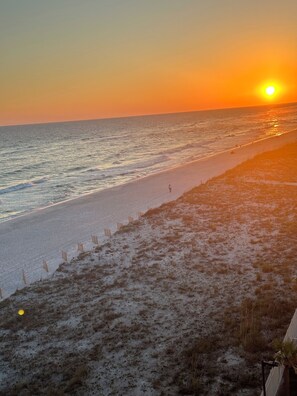 Accommodatie ligt op het strand