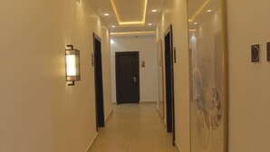 Lobby - Muna Hotels (Jimeta)