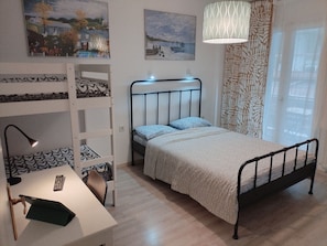 Apartment, 2 Bedrooms, Smoking, Balcony | 2 bedrooms
