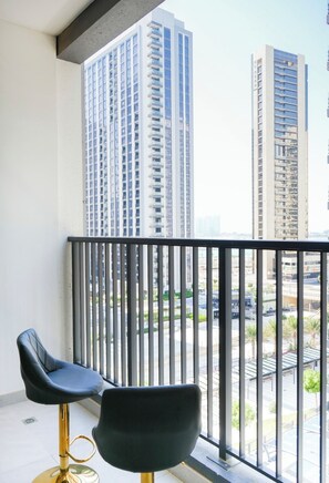 Property grounds - The Bridges Abu Dhabi Holiday Home 6 (Abu Dhabi)