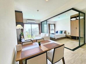 Family Room, Pool View | Living area | Flat-screen TV - La Casita Hua Hin (Hua Hin)