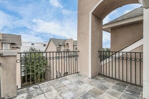 Gallery-Stadtwohnung, 5 Schlafzimmer | Terrasse/Patio