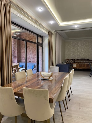 Living area - Dom Adonis (Dilijan)