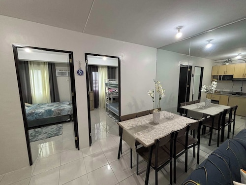 Casa Moanna 2-bedroom Condo Unit with Netflix and AC in Mandaue City, Cebu
