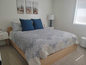 2 bedrooms, iron/ironing board, WiFi, bed sheets