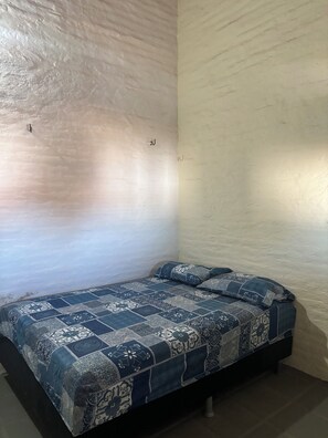 4 bedrooms, internet, bed sheets - House with pool near Águas Belas beach (Caponga)