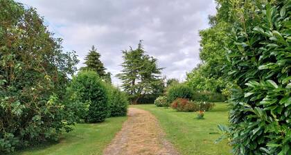 Very quiet country house